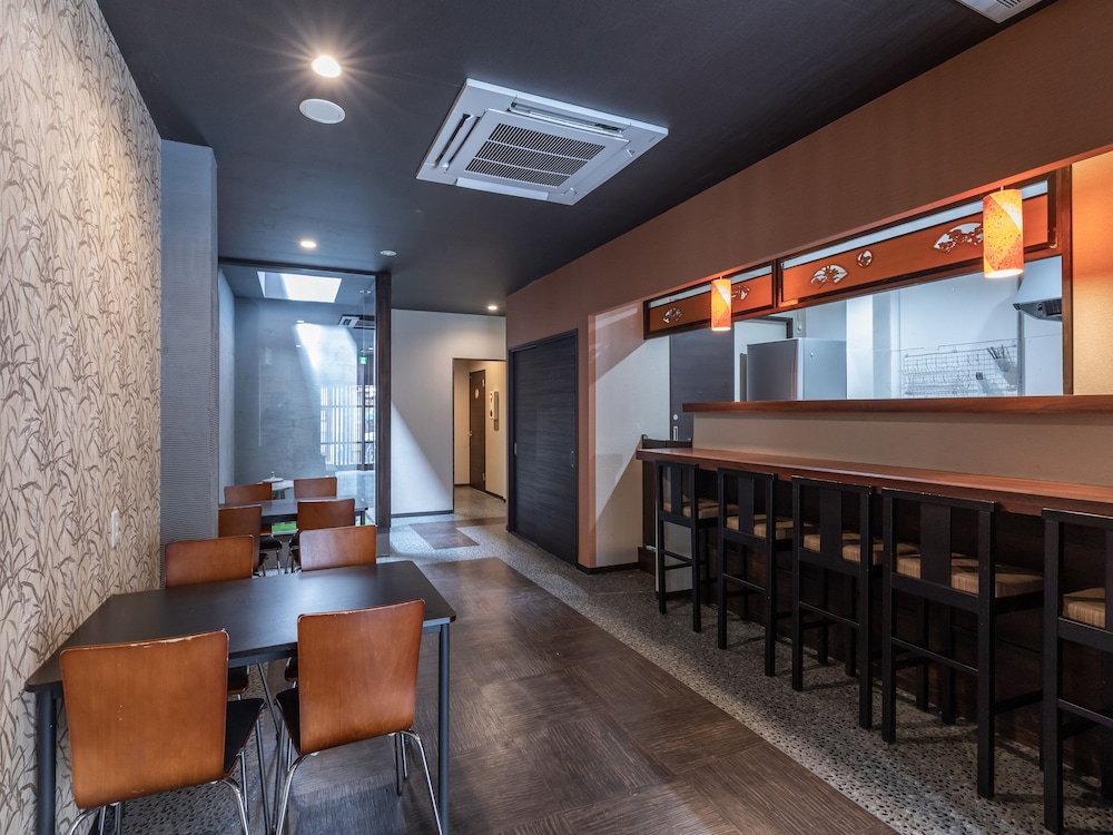OYO RYOKAN E-STAY KYOTO ROKUJO 京都