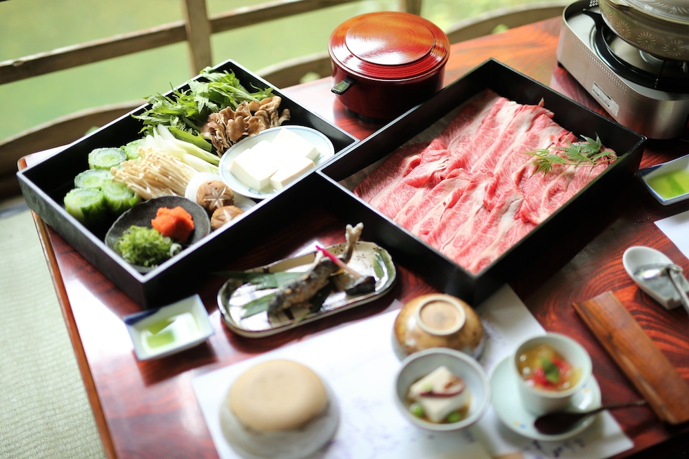 もみぢ家本館 高雄山荘 京都