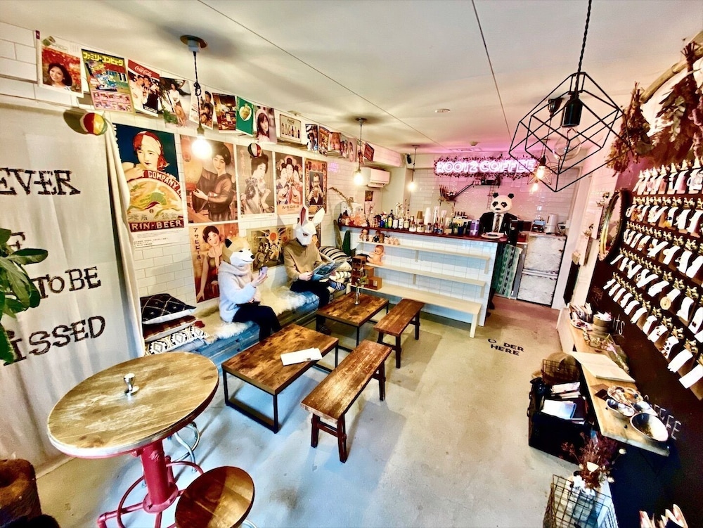 ROOT2 COFFEE & HOSTEL 京都