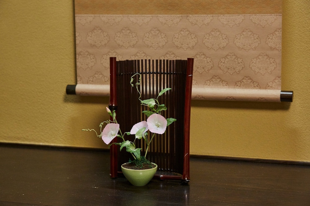 鈴 九条藤ノ木 東 京都