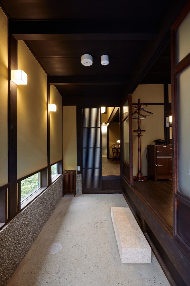 鈴 九条藤ノ木 東 京都