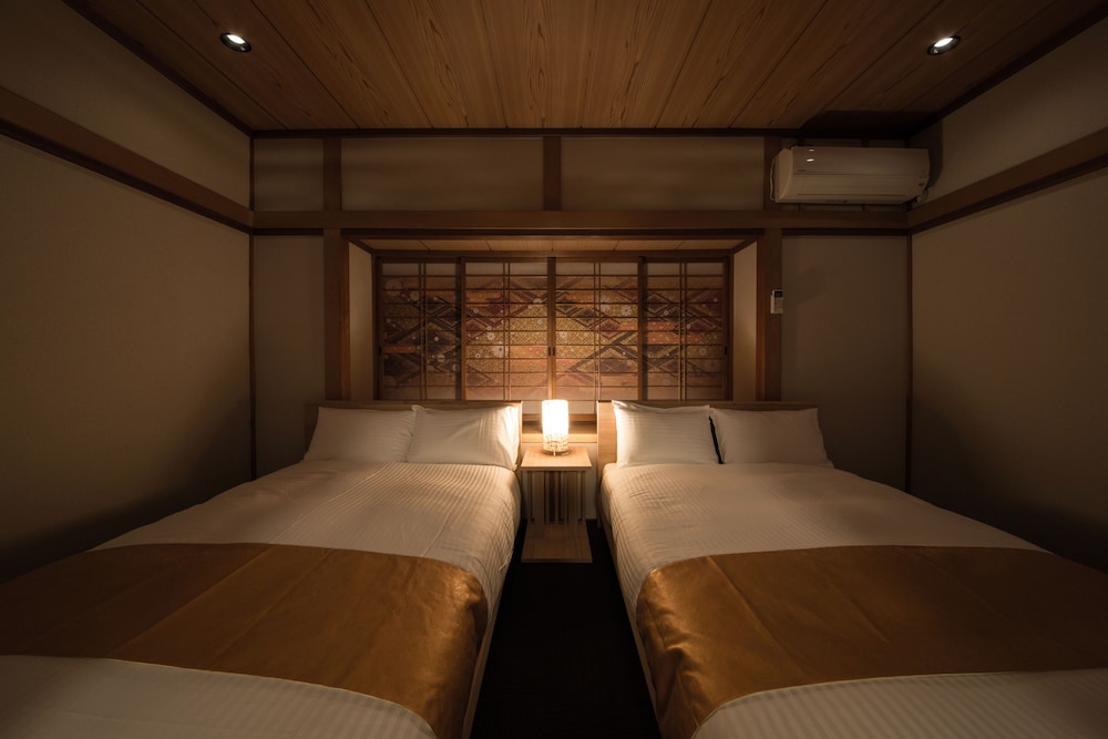 RESISTAY 八坂の塔 京都