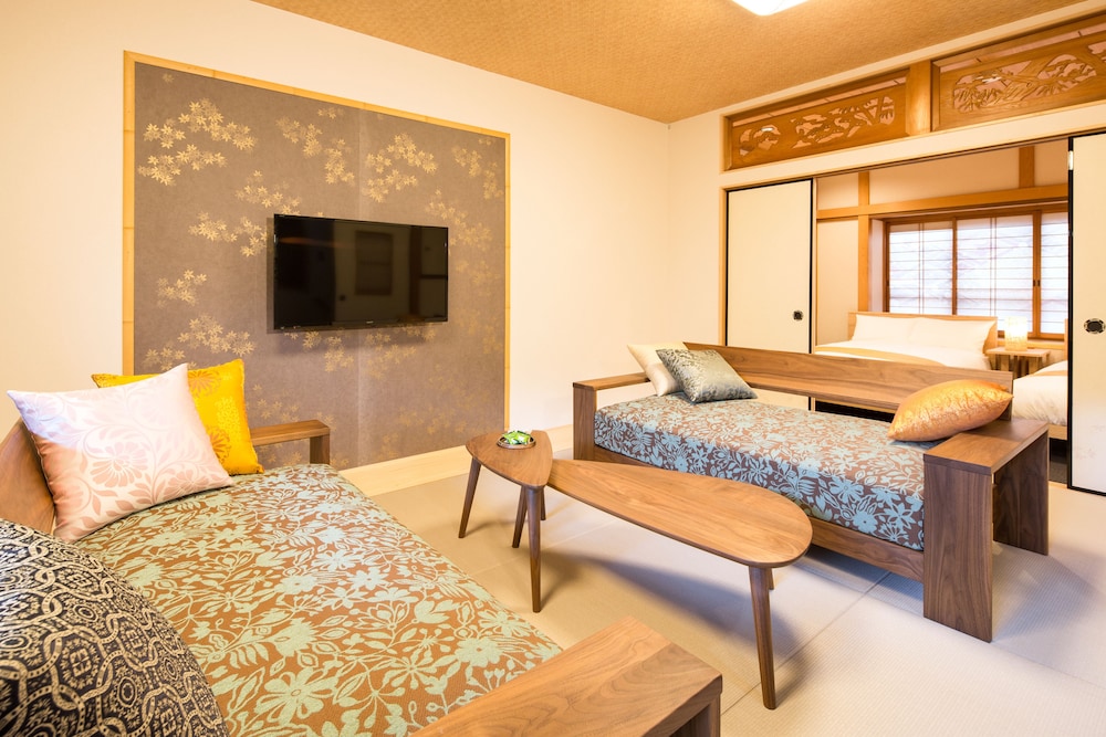 RESISTAY 八坂の塔 京都