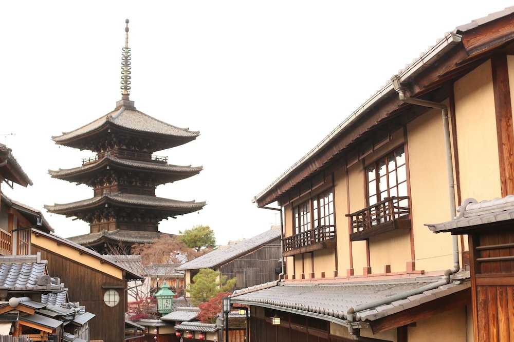 RESISTAY 八坂の塔 京都