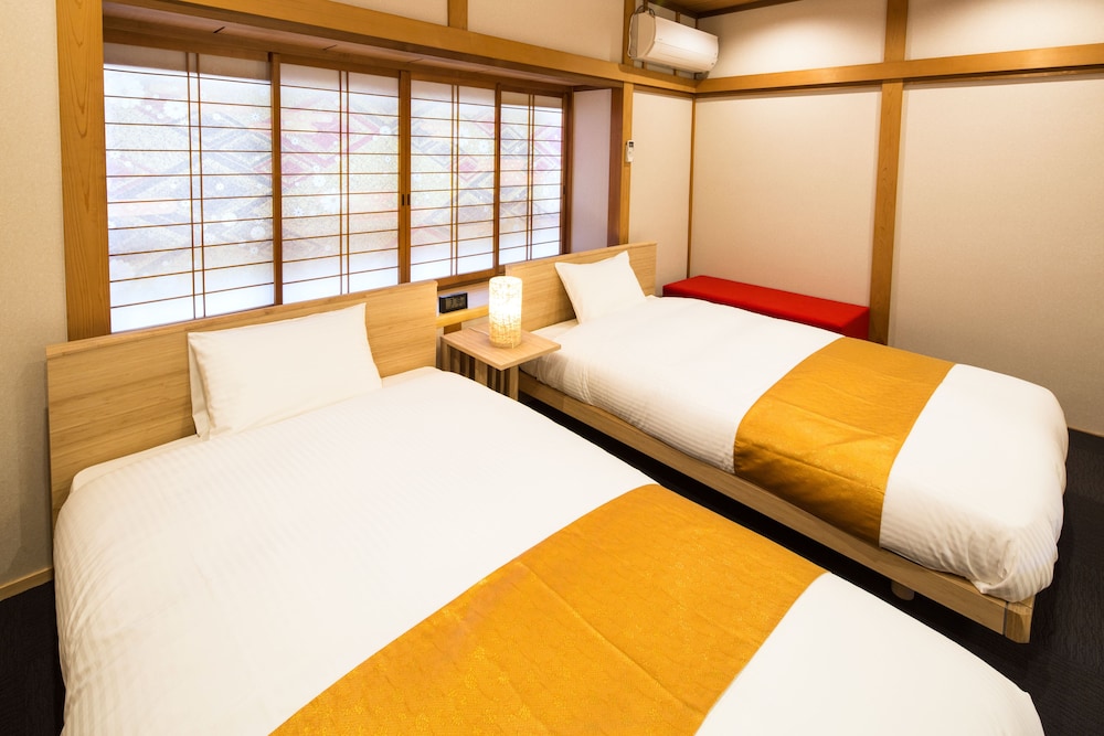 RESISTAY 八坂の塔 京都