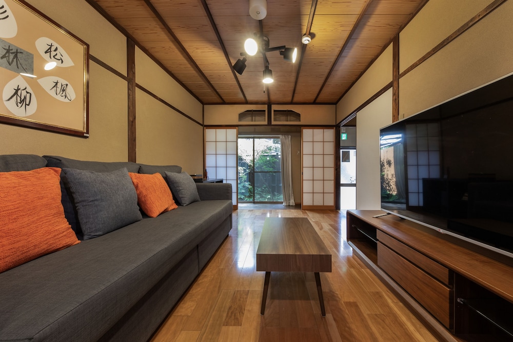 SHIKI HOMES 秋 京都