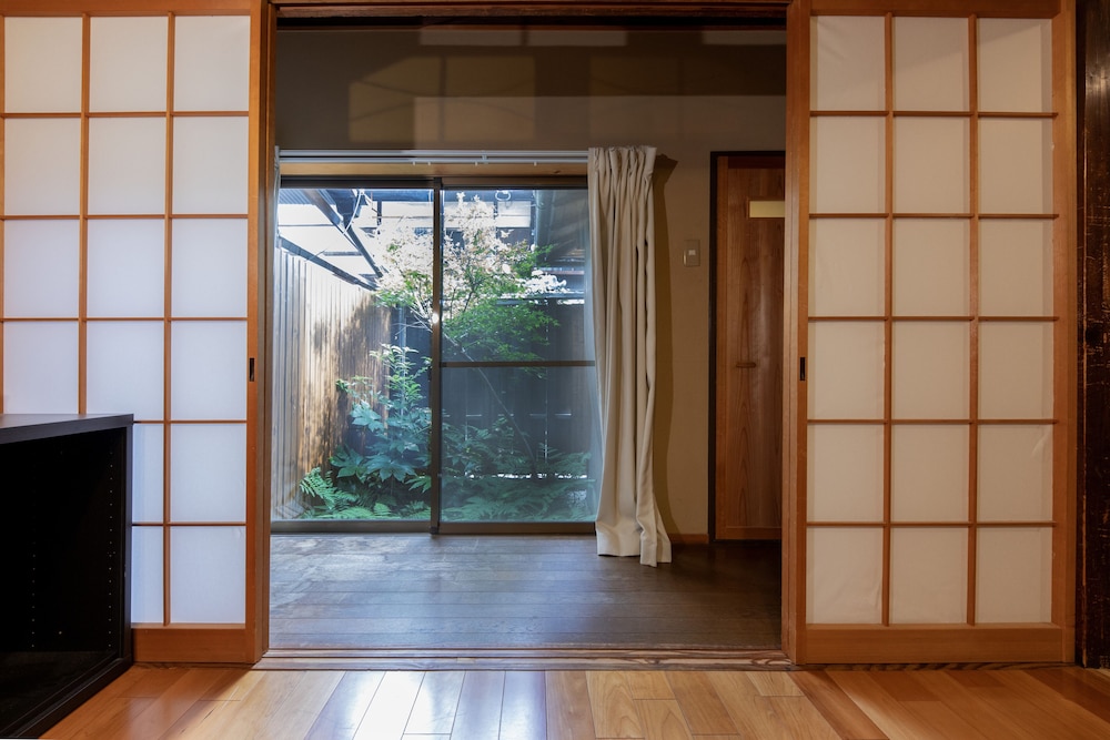 SHIKI HOMES 秋 京都