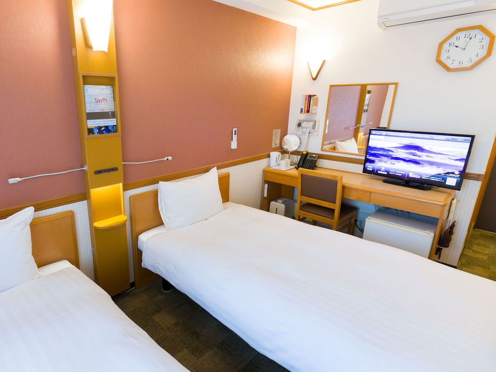 東横 INN 京都四条烏丸 京都