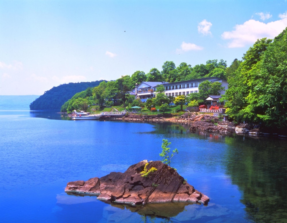 丸駒温泉旅館 札幌