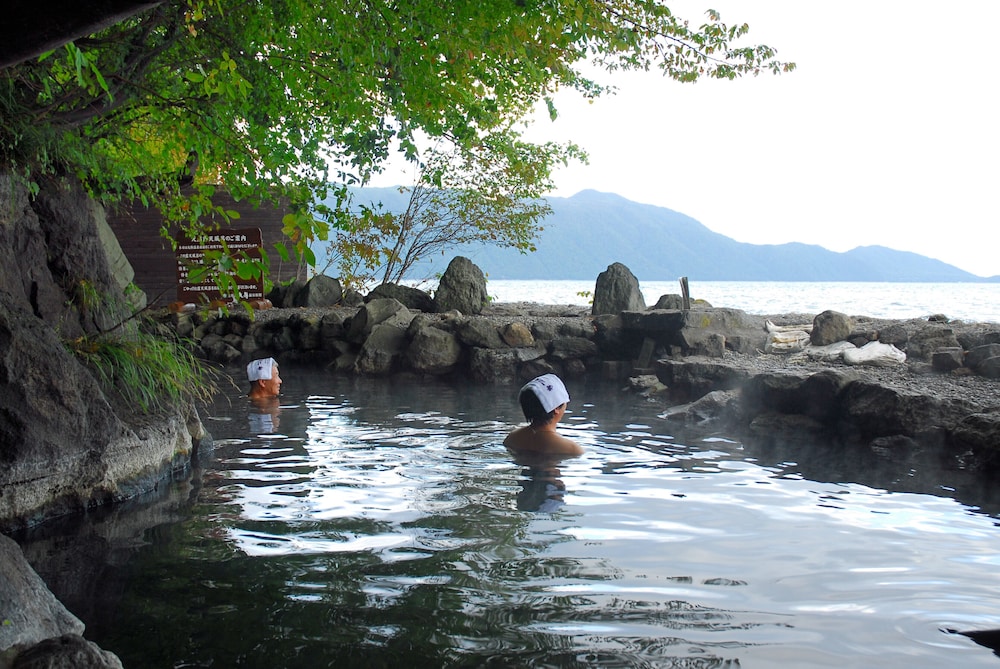 丸駒温泉旅館 札幌