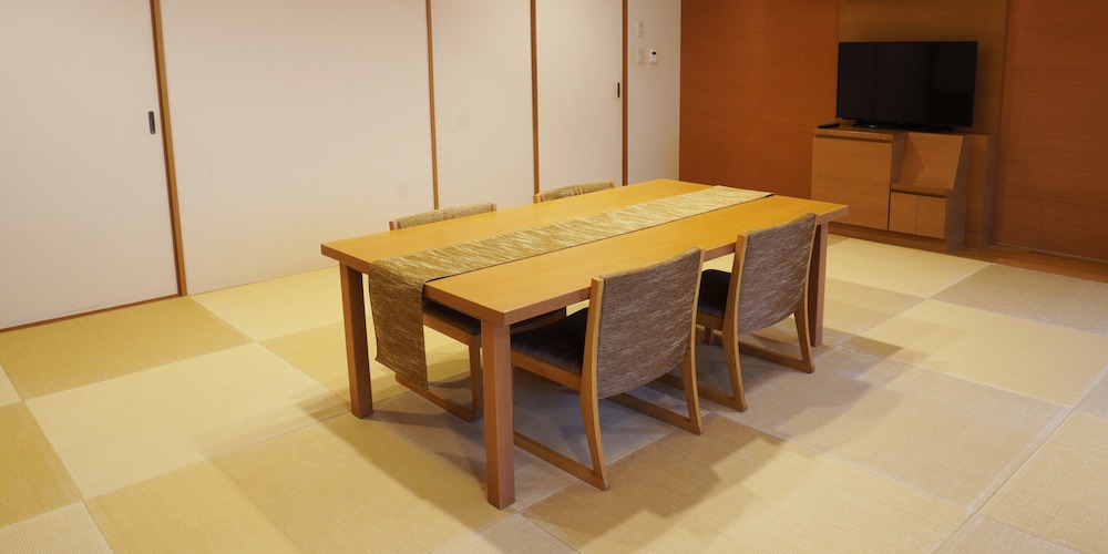 ホテルゆもと登別 札幌