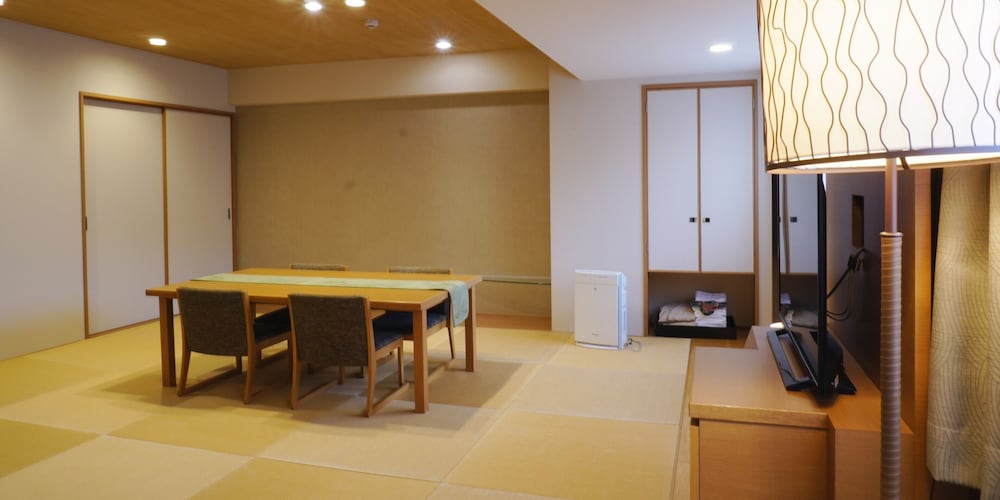 ホテルゆもと登別 札幌