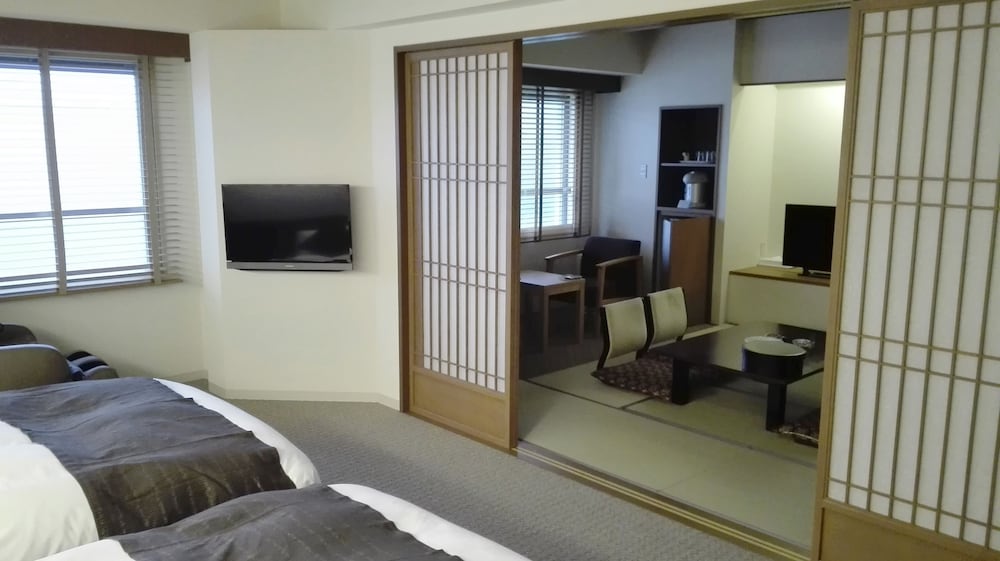 ホテル まほろば 札幌