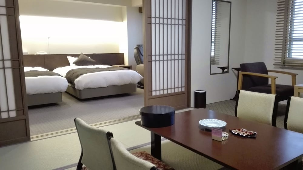 ホテル まほろば 札幌