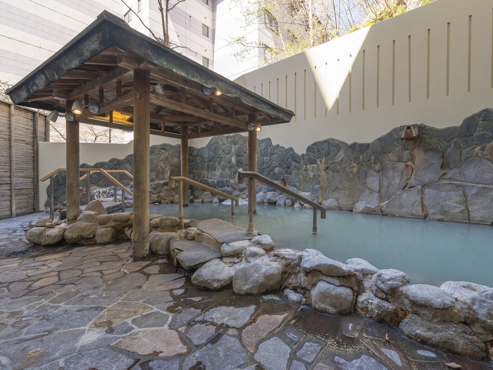 登別万世閣 札幌