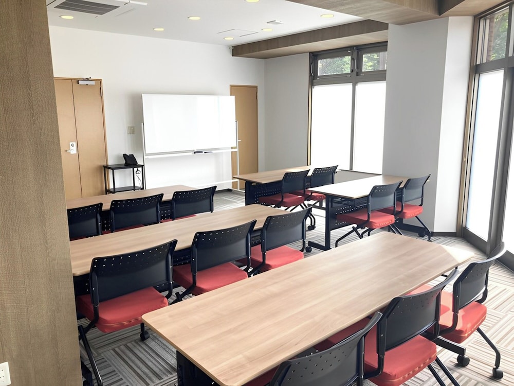 東横 INN 札幌駅西口北大前 札幌