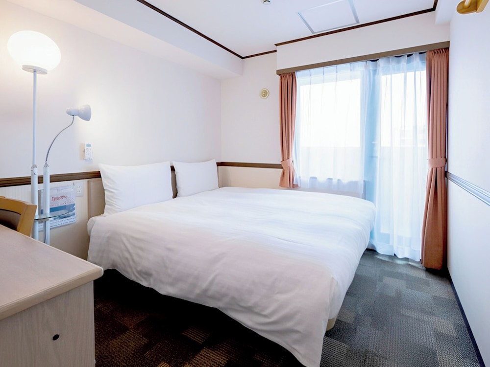 東横 INN 札幌駅西口北大前 札幌