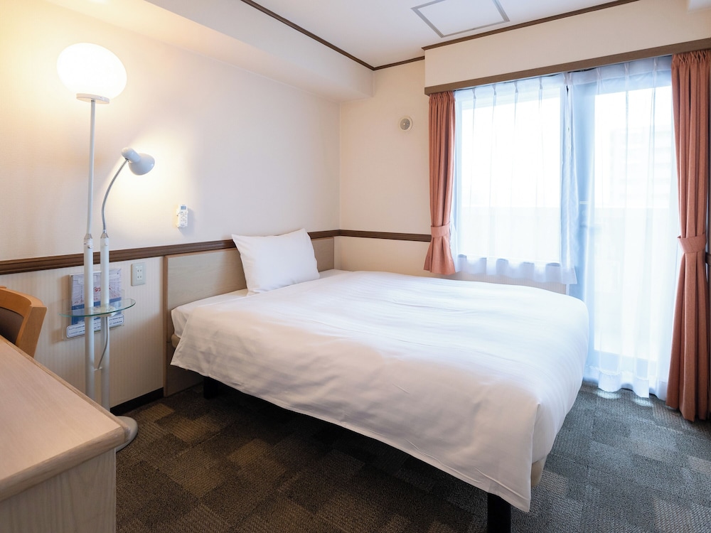 東横 INN 札幌駅西口北大前 札幌