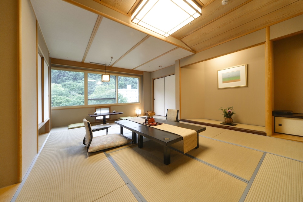 定山渓温泉 花もみじ 札幌