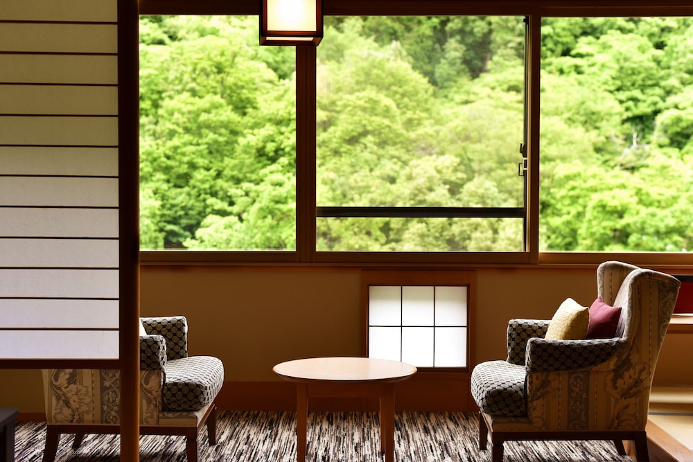 定山渓温泉 花もみじ 札幌