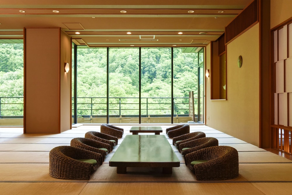 定山渓温泉 花もみじ 札幌