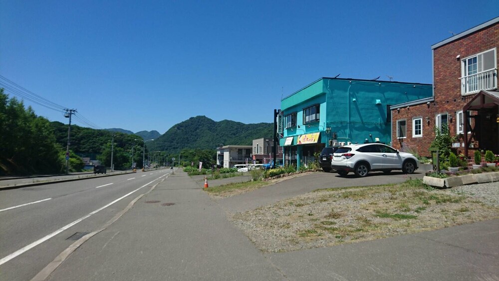 ビーアンドビー ホッタ 札幌