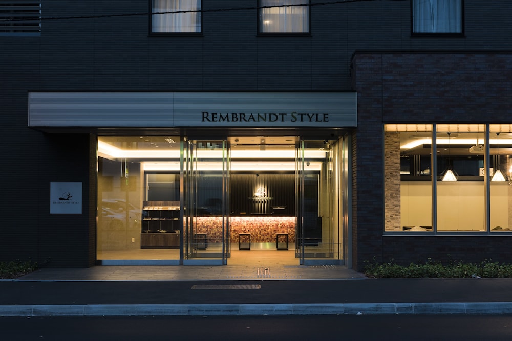 レンブラントスタイル札幌 札幌