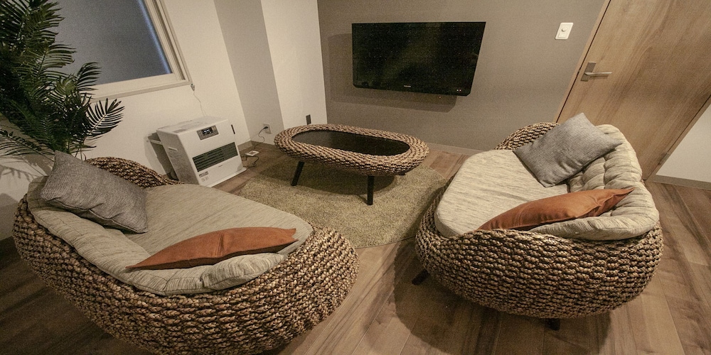 UCHI LIVING STAY ODORI 札幌