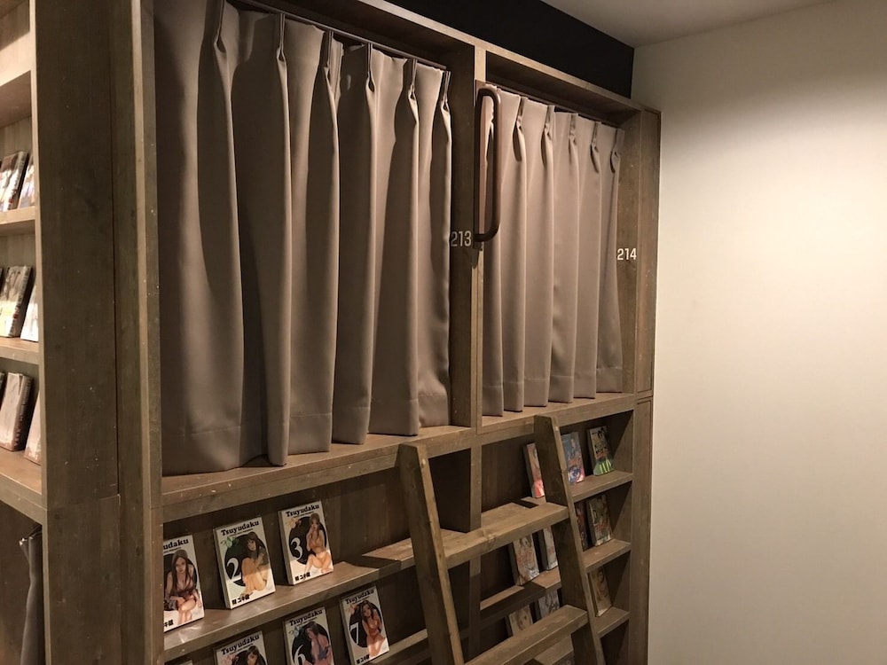COMICS & CAPSULEHOTEL コミカプ札幌すすきの 札幌