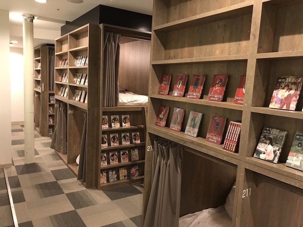 COMICS & CAPSULEHOTEL コミカプ札幌すすきの 札幌