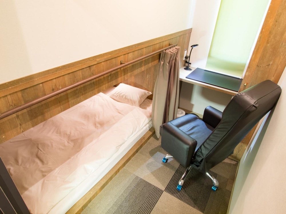 COMICS & CAPSULEHOTEL コミカプ札幌すすきの 札幌