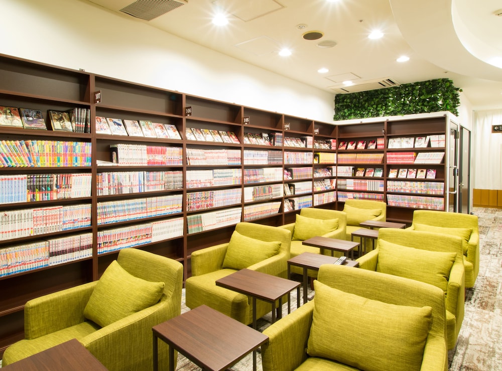 COMICS & CAPSULEHOTEL コミカプ札幌すすきの 札幌
