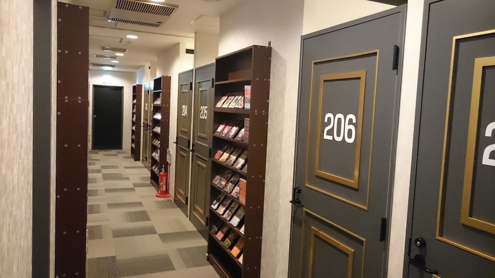 COMICS & CAPSULEHOTEL コミカプ札幌すすきの 札幌