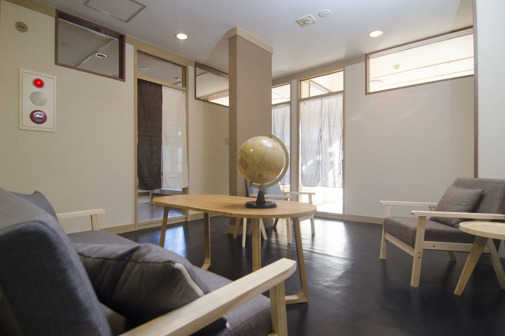 MAGIC BUS HOSTEL OTARU 札幌