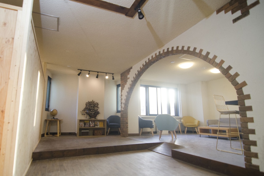 MAGIC BUS HOSTEL OTARU 札幌