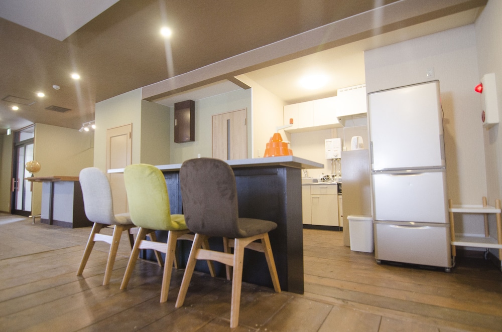 MAGIC BUS HOSTEL OTARU 札幌