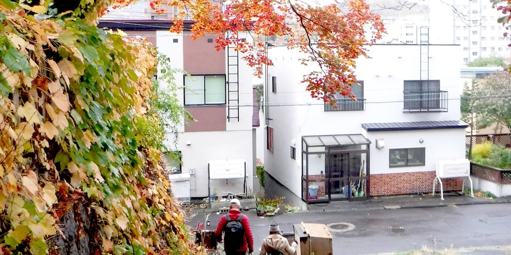 おたるないバックパッカーズホステル 杜の樹 札幌