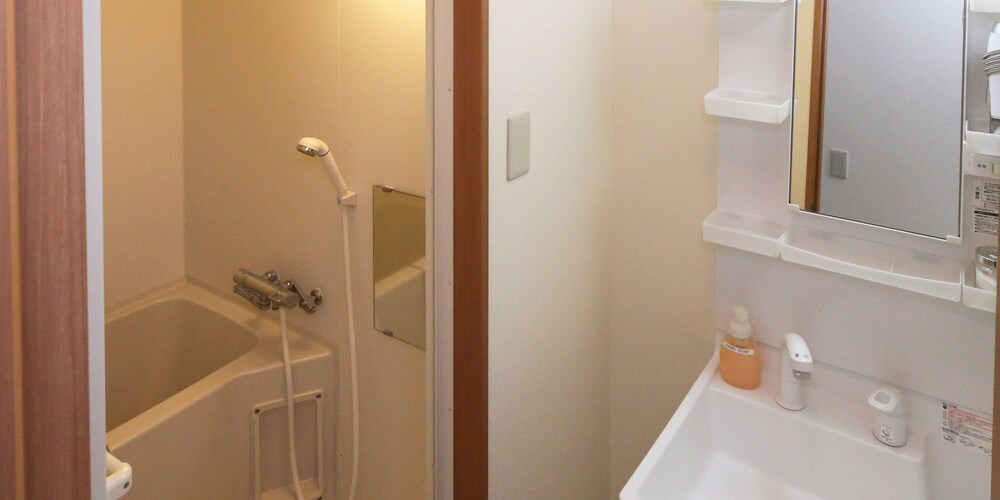 AIR HOSTEL LCC 札幌