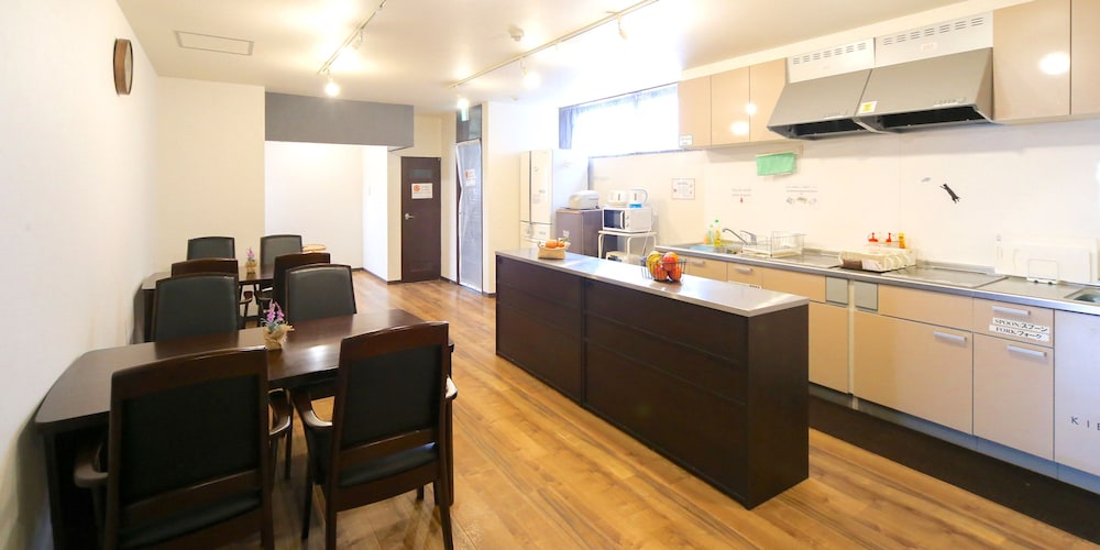AIR HOSTEL LCC 札幌
