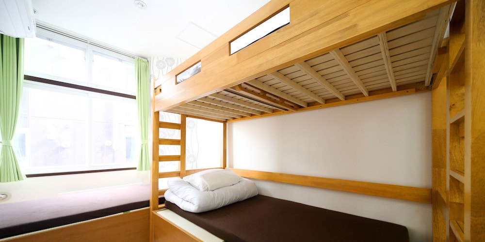 AIR HOSTEL LCC 札幌