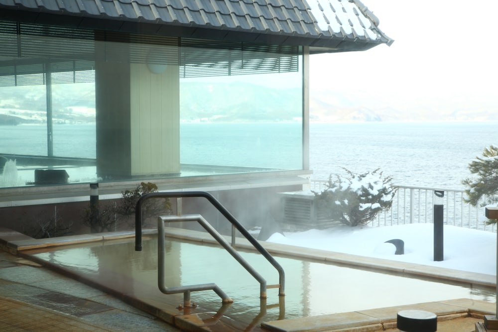 洞爺 湖畔亭 札幌