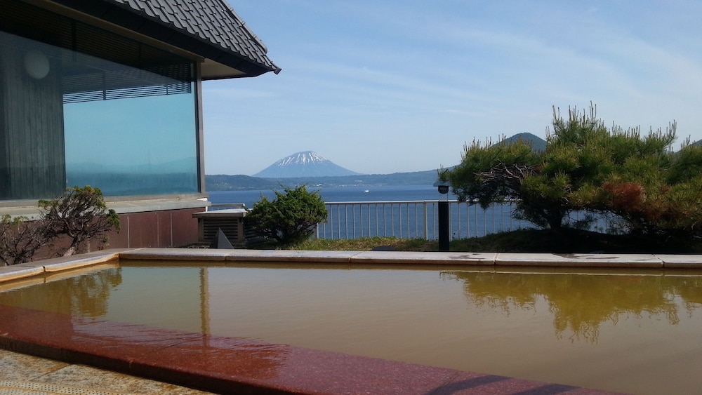 洞爺 湖畔亭 札幌