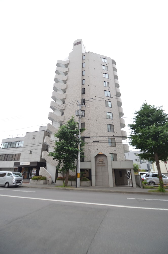 SAPPORO MARUYAMA 1004 札幌