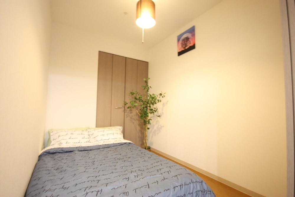 IRIOS 206 WOLF SUSUKINO 札幌