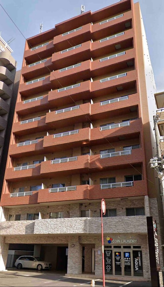 SUN COURT MINAMI 4-JO 302 札幌