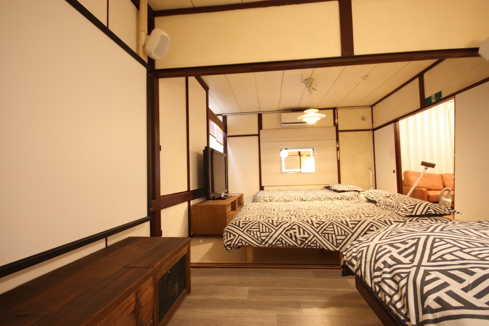 SAPPORO DOME FRONT HOUSE 札幌