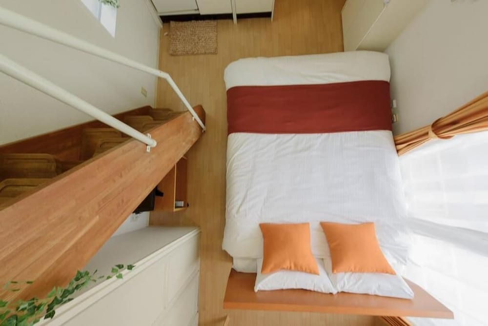 OPUS 702 札幌
