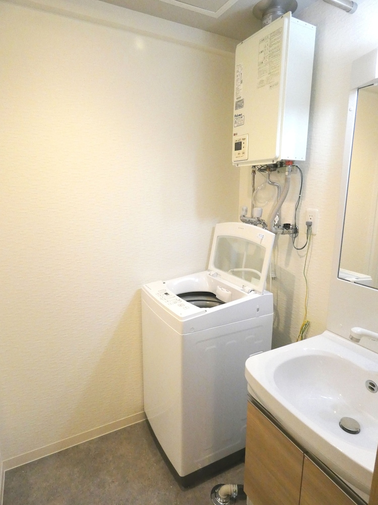 ALPHA SQUARE MINAMI 6 JO 306 札幌