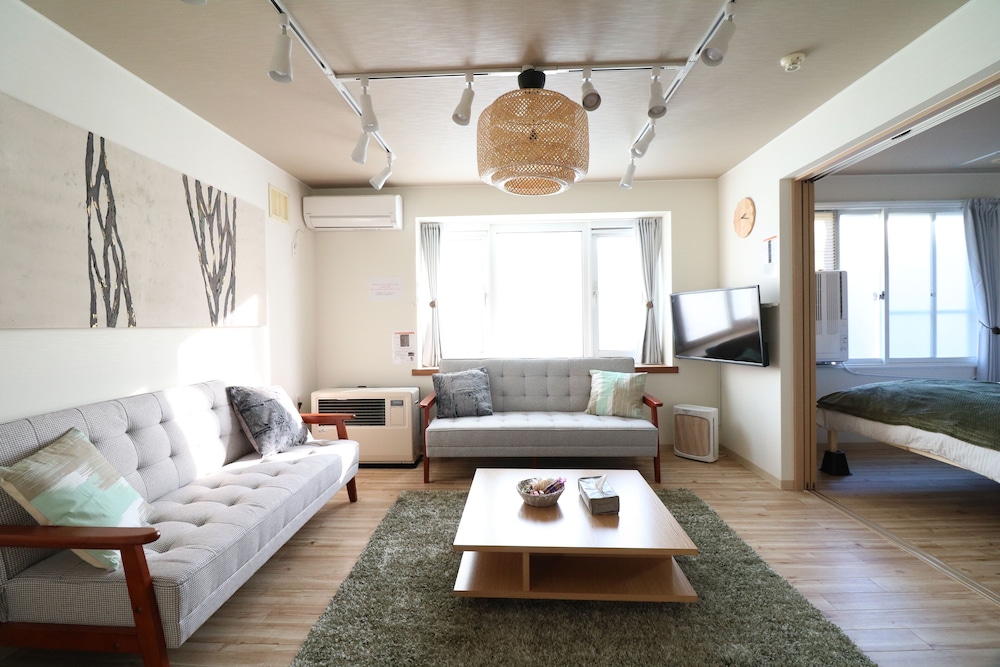 SKY COURT 717 札幌