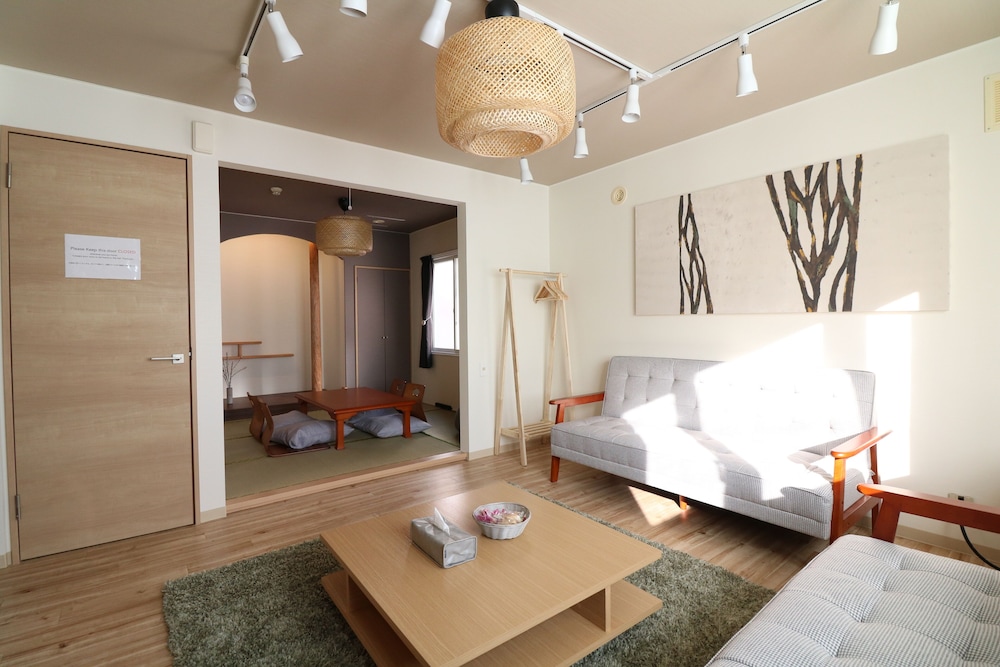 SKY COURT 717 札幌